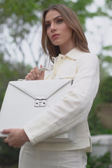 SILVIA 1974 White handbag video with a model